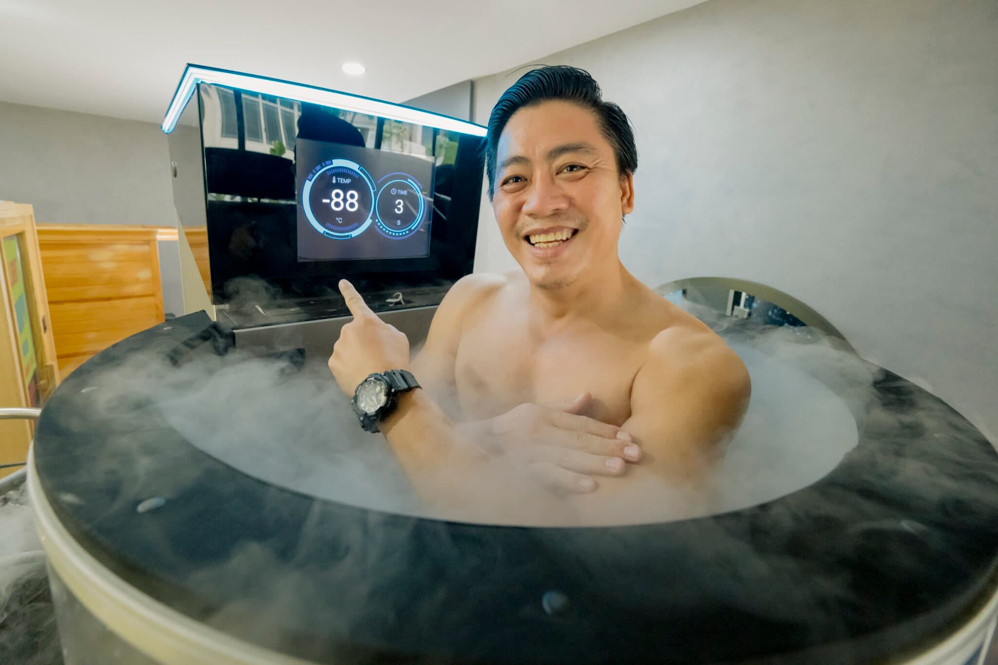 What Is Cryotherapy? Is Whole-Body Cold Therapy Really Effective?